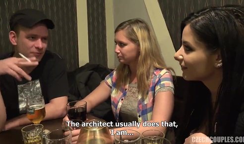 Русская жена изменяет с любовником на глазах мужа: 1 bin video Yandex'te bulundu Русская жена изменяет с любовником на глазах мужа: 1 bin video Yandex'te bulundu